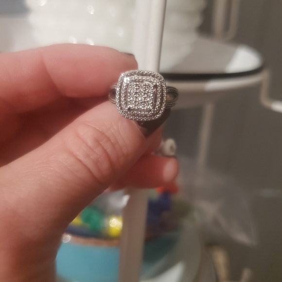 Diamond ring - Picture 4 of 9